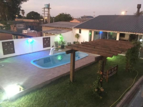Quitinete com piscina em Balneário Pinhal